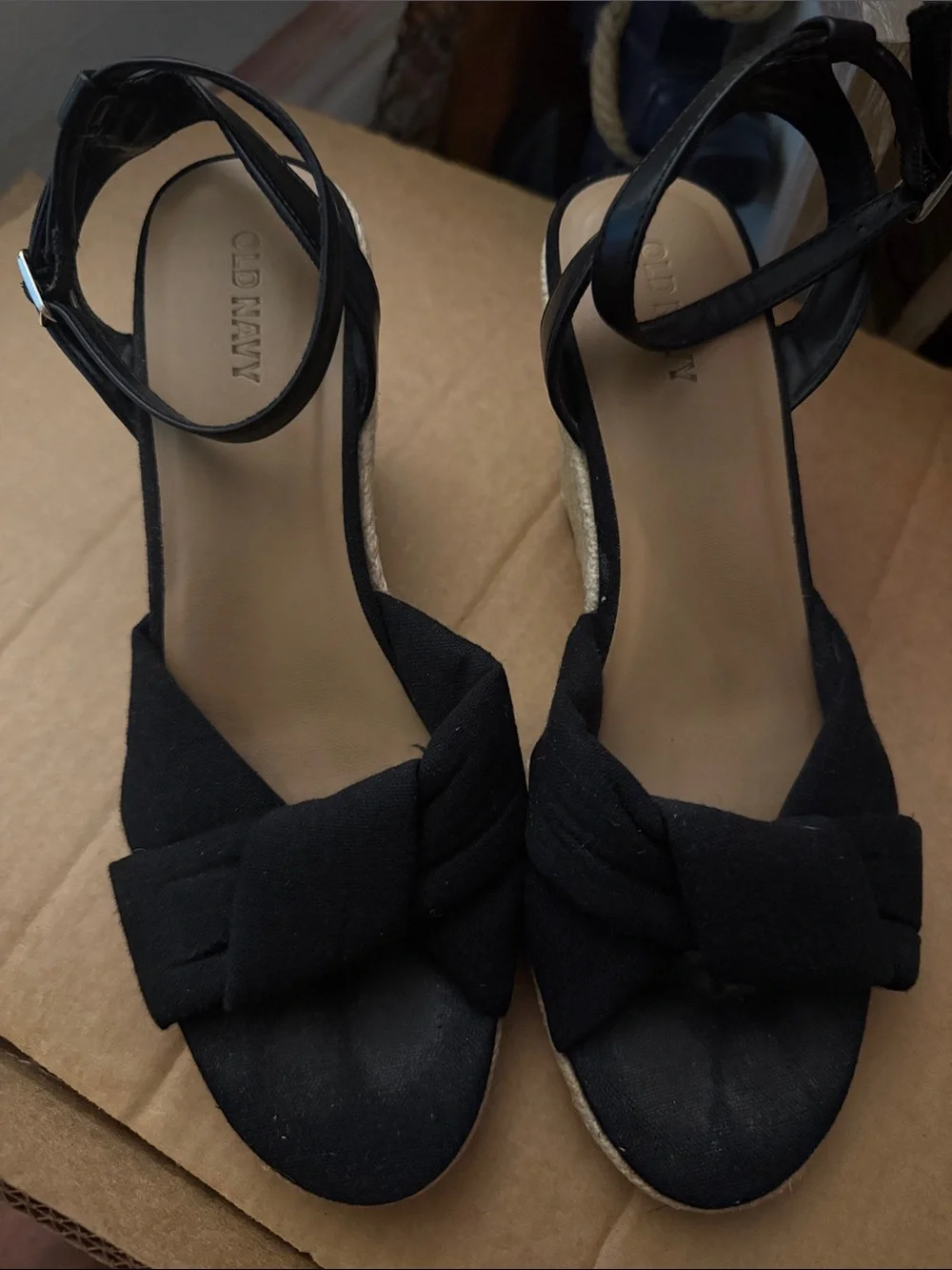 Old Navy Black Knotted Espadrille Wedge Sandals